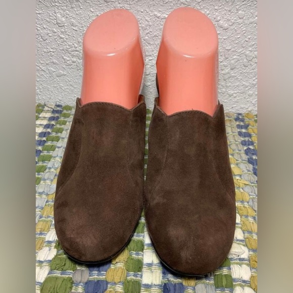 -Sofft Brown scalloped suede mules  8M 1508720 - Picture 1 of 8